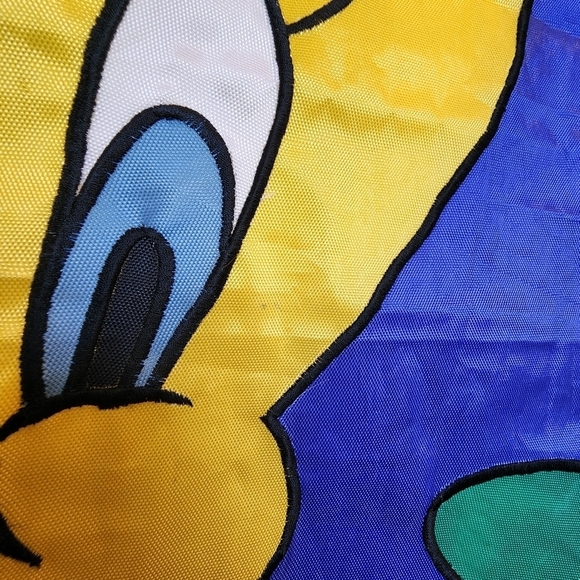 Vintage 1996 Tweety Bird Halloween Twick Or Tweet 43.5x28 Decorative Flag - Picture 9 of 13